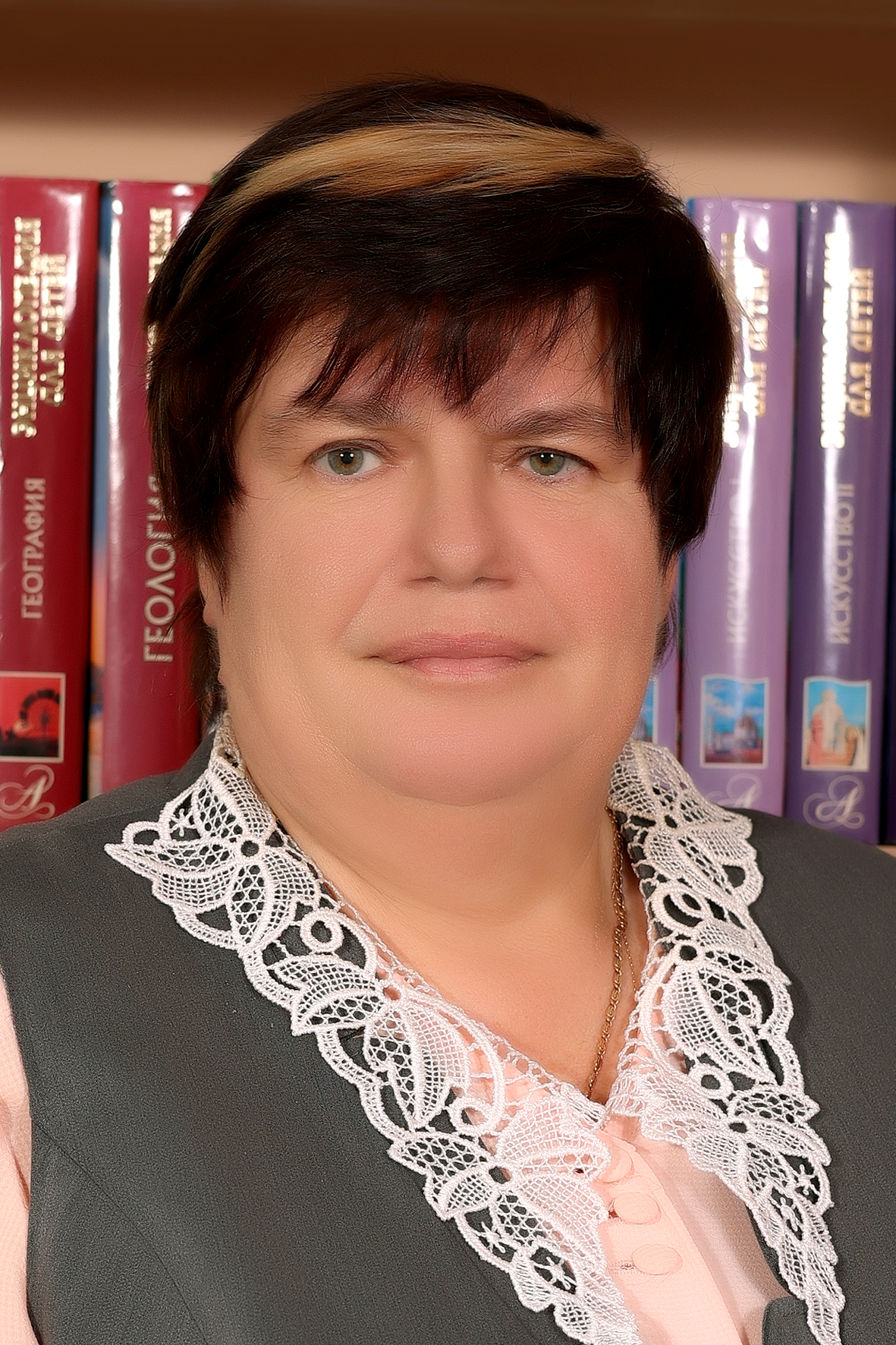 Пахомова Елена Анатольевна.